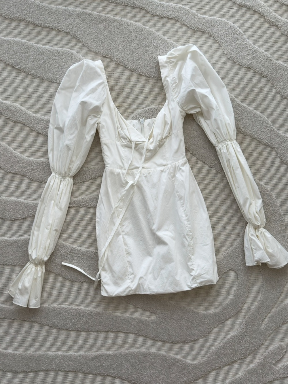 House of CB ELSIE White Puff Sleeve Corset Dress - Picture 3 of 8